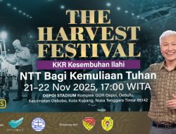 CHC Singapore Galar Kebaktian Kesembuhan Ilahi di Kota Kupang NTT